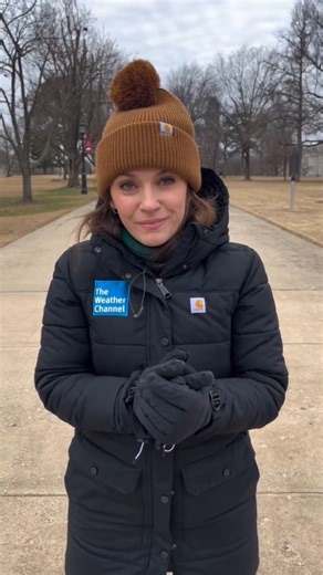 "Old Man Winter" is arriving in Fayetteville, Arkansas. Meteorologist Molly McCollum says the area can see anywhere from 8 to 14 inches of snow tonight, followed by temperatures as low as 10 degrees below zero. [Posted: Jan. 23] | The Weather Channel