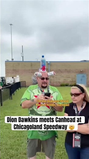 Dion Dawkins was AMAZED by Canhead 🤩