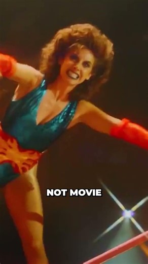 Alison Brie’s GLOW Training Turned Her Into a Real Wrestler #alisonbrie #glow #actresses