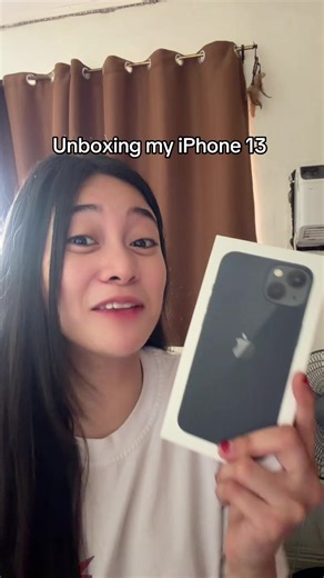 Unboxing My New iPhone 13