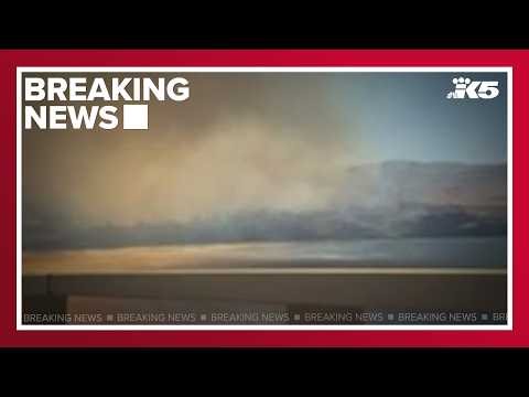 Wildfire forces evacuations near Vantage, EB I-90 reopens