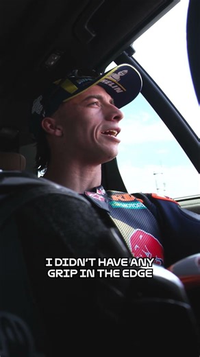 UNHEARD: What "scared" Alex Marquez at the end of the Sprint? 😨