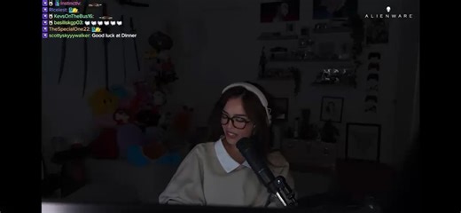 @validclipx 🚨 misinformationValkyrae said she was hesitant due to her age but did not decline the invitation. She said she was excited to collab with yonna and even raided her at the end of her stream today before opening twitter.