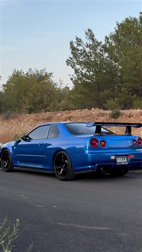 Nissan GT-R R34: A Skyline Legend Unleashed