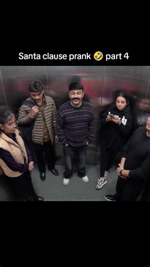 RJ naved Santa clause prank#FunnyPrank #rjnavedliftprank #PublicReaction #FunnyPrank #virl_video