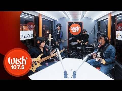 fitterkarma performs "Kalapastangan" LIVE on Wish 107.5 Bus