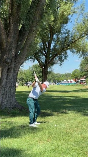 Brad Dalke makes birdie after THIS drive 🤯