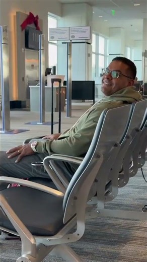 not him expecting us to wear the same thing as last week with him too 🤦🏽‍♀️😭 #theaguilars #dad