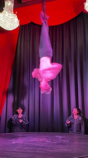 Record-breaking 360 degree UPSIDE down spins! 😮‍💨