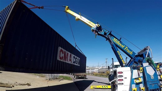 Unloading a 20-foot container
