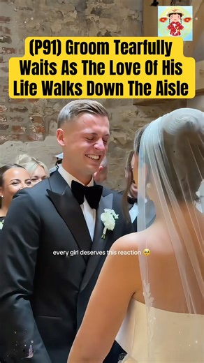 (P91) Groom Tearfully Waits As The Love Of His Life Walks Down The Aisle #wedding #lacaxunghe
