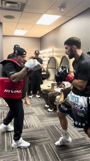 #FundoraHadribeaj | LIVE NOW on DAZN & TNT