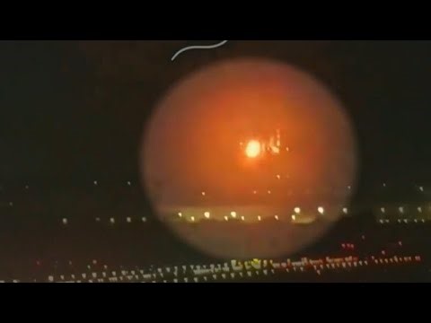 Video shows flames bursting from plane's engine on Delta flight