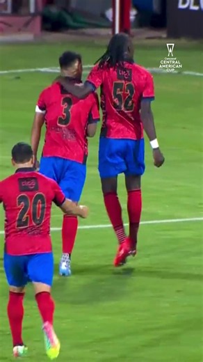 ¡El capitán se hace presente para el empate de Municipal! 🫡