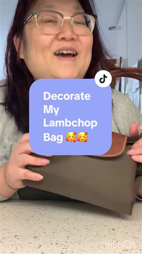 Decorate my Lambchop bag with me. Felt organiser is from AliExpress #mamamcchan #longchamp #decoratemybag #bagorganiser
