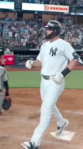 CHW@NYY: Paul Goldschmidt does it again! #Yankees