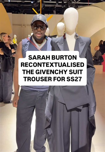 For @Givenchy SS27, Sarah Burton used suit trousers as the focal point for some of the silhouettes in the collection. Giving them volume allowing them to drape on the body, from transformative pants to a suit pant dress with a strap at the back. Is it for you or not? #givenchy #suit #suits #tailoring #sarahburton