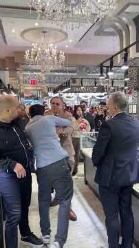 Rival NYC Diamond District jewelers get into wild brawl over fraud allegations #shorts