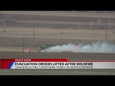 Evacuation orders lifted after wildfire