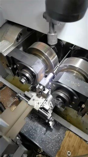 FEDA thread rolling machine FD-15T with automatic feeder for making thread UNC3/8. #machine #auto