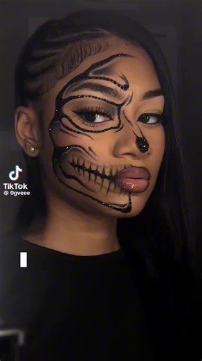 Easy face painting ideas for halloween scary | Skeleton face makeup, Skull face makeup, Half skull makeup