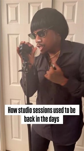 How studio sessions used to be back in the day 😂🔥 #shorts