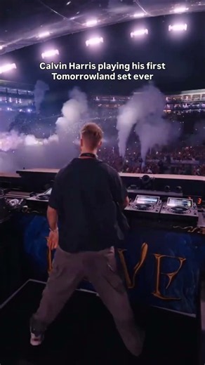 CALVIN HARRIS at his 1ST TOMORROWLAND SET! 🥲🔊