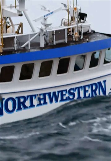Facing off with extreme weather conditions and towering waves, the Captains and their crews prepare for another challenging day at sea. 🦀 🦀 🦀 #DeadliestCatch is all new Friday 8P on Discovery.