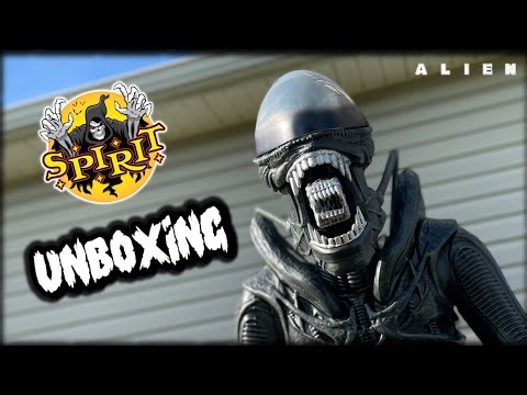 Finally Unboxing The Best Horror Movie Animatronic OF ALL TIME?! | Spirit Halloween Alien Xenomorph
