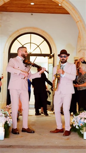 Ronny Moreno Violinist on Instagram: "When a cocktail hour turns into a moment everyone remembers ✨ Live violin & sax creating an elegant yet vibrant atmosphere at a luxury wedding. From refined cocktail hours to unforgettable celebrations, live music elevates every moment. If you’re planning a wedding or high-end event, this is the experience your guests will feel. 🎶 SONRÍELE – @daddyyankee 📍 Venue: @thebocaraton 🎷 Saxophone: @hksaxmiami 🎥 Videographer: @starvisualart 🤵 Attire: @mygroomsro