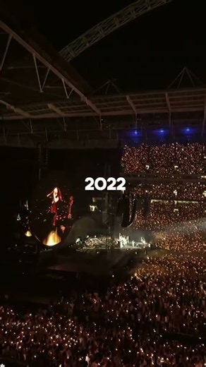 It s finally time for the return of coldplay under the arch... #Shorts #wembleystadium