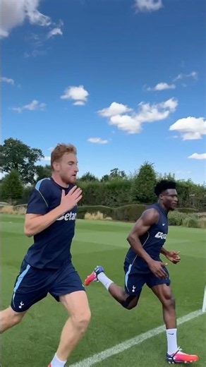 One more step on the road to recovery for Deki and Mo 💪