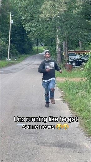 Unc was giving it everything he had 😂🏃‍♂️