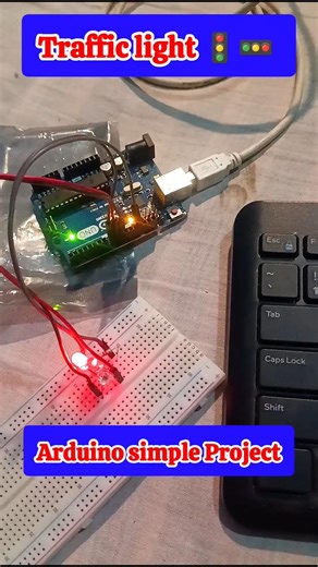 Traffic light 🚦 controll Easy coding with arduino #arduinoproject #shorts