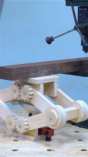 Woodworking JUST Got Easier With These DIY Hacks? #tooltips #woodworking