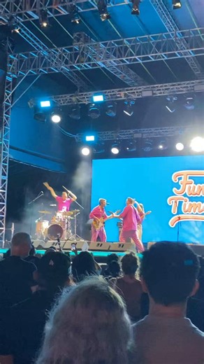 【Special Performance at Java Jazz Festival2026】インドネシア・ジャカルタにて開催されたJava Jazz Festival @JavaJazzFest 2026にFUNKY TIMESが登場！圧巻のファンクセッションで会場を熱く彩りました❤️‍🔥いよいよ本日よりブルーノート東京公演スタート！待望の来日ステージをお見逃しなく。FUNKY TIMES6.2 tue., 6.3 wed.