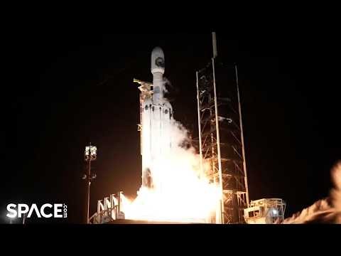 Blastoff! SpaceX Falcon Heavy rocket launches secret US spy mission