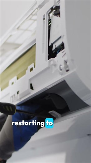 Kitchen Emergency? 5 Ways to Fix Your Commercial Fridge FAST.