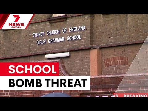 Police investigate bomb threat at exclusive Sydney school | 7NEWS