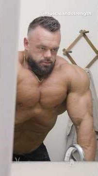 Say Goodbye To Bubbleguts? Ab Vacuum Routine #bodybuilding #aesthetic #musclebuliding #bodybuilder