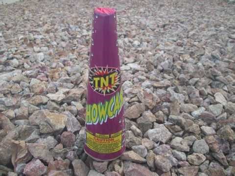 TNT Fireworks - Showcase Fountain (purple)