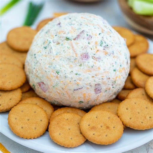 CHEDDAR RANCH CHEESE BALL is guaranteed to be a huge hit with your friends and family! --> https://30minutesmeals.com/cheddar-ranch-cheese-ball-recipe/ | 30 MIN MEALS