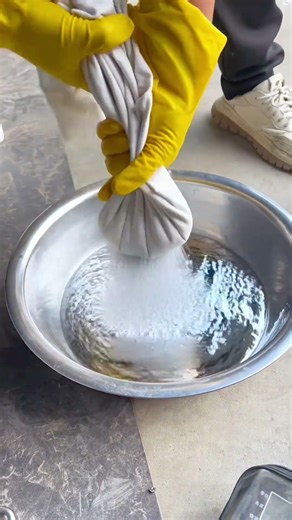 CRAZY Visuals! How To Clean Mercury Using Traditional Methods🌌