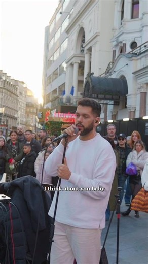 I didn’t expect this RANDOM Pakistani singer to sound like THIS 🤯🔥