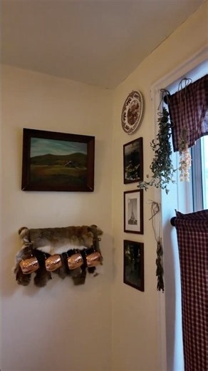 I built a Moscow Mule bar with a broken drill 🫠 #nycapartment #apartmentdecor #diyhomedecor #shorts