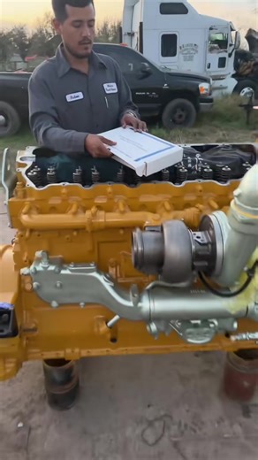 Mechanic Ruben Molina - Diesel Services