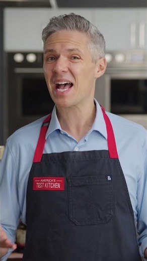 How Pomegranate Juice Makes Cocktails Taste Better