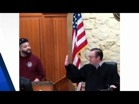 Attorneys rally at Harris County courthouse as viral judge backs down