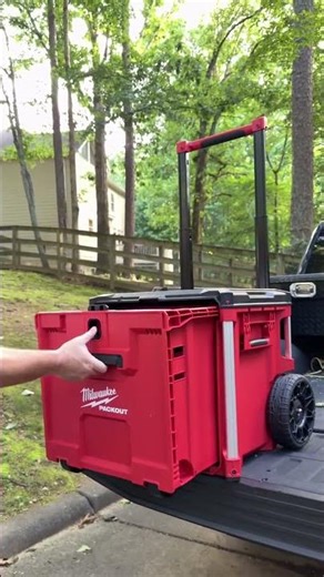 PACKOUT™ Rolling Drawer Tool Box | 48-22-8420 Video Credit: @toolpros