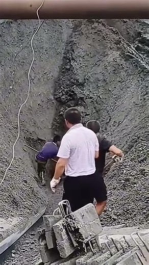 Barge Unloading at Stoneworld03 | Ship Loading Process